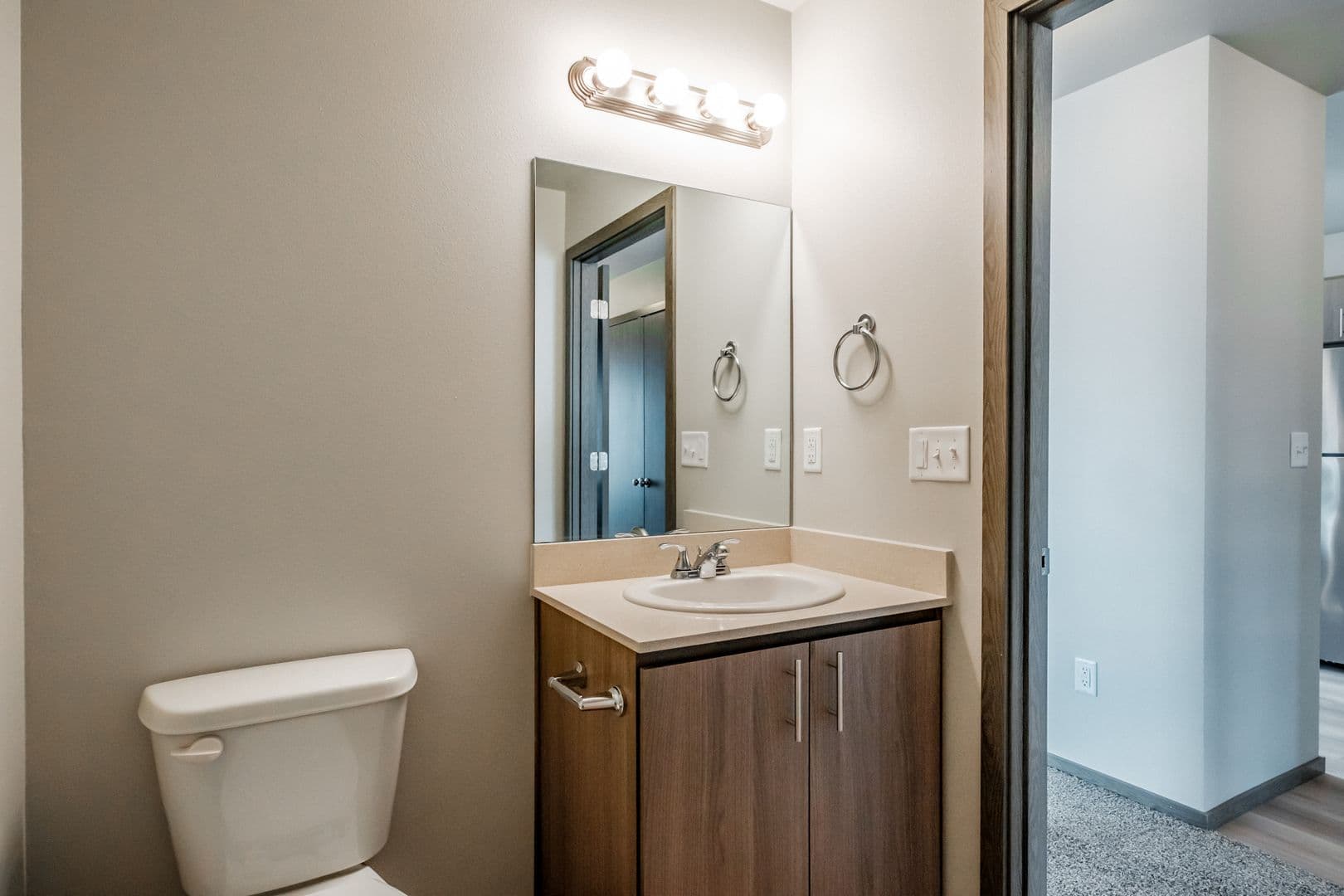 4 Corners Apartments -4CA 13 of 22