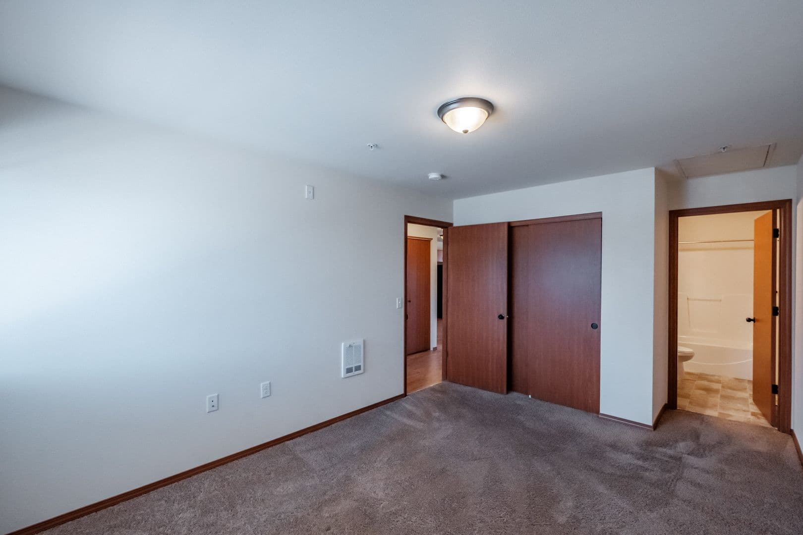 WON Newcastle Place Apartments 33 of 43