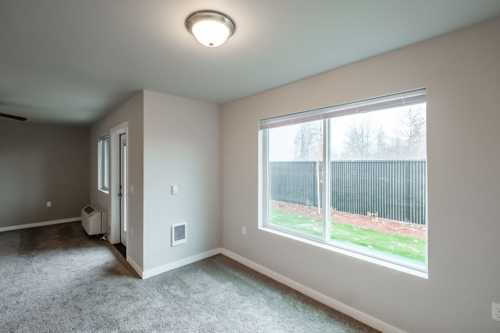 EVA Evergreen Valley Apartments 6 of 17