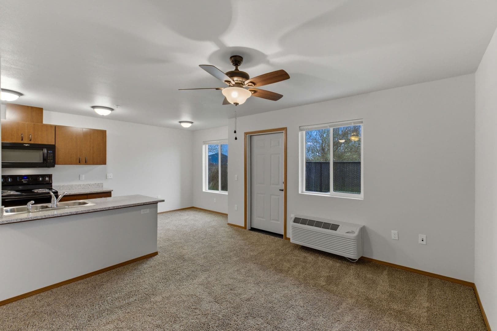OSA - Oak Springs Apartments 14 of 37