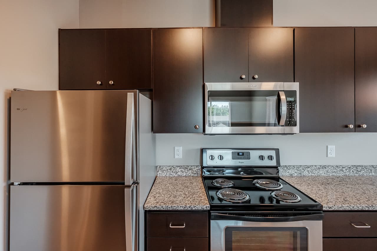 HHA- Hickory Hollow Apartments 3 of 18