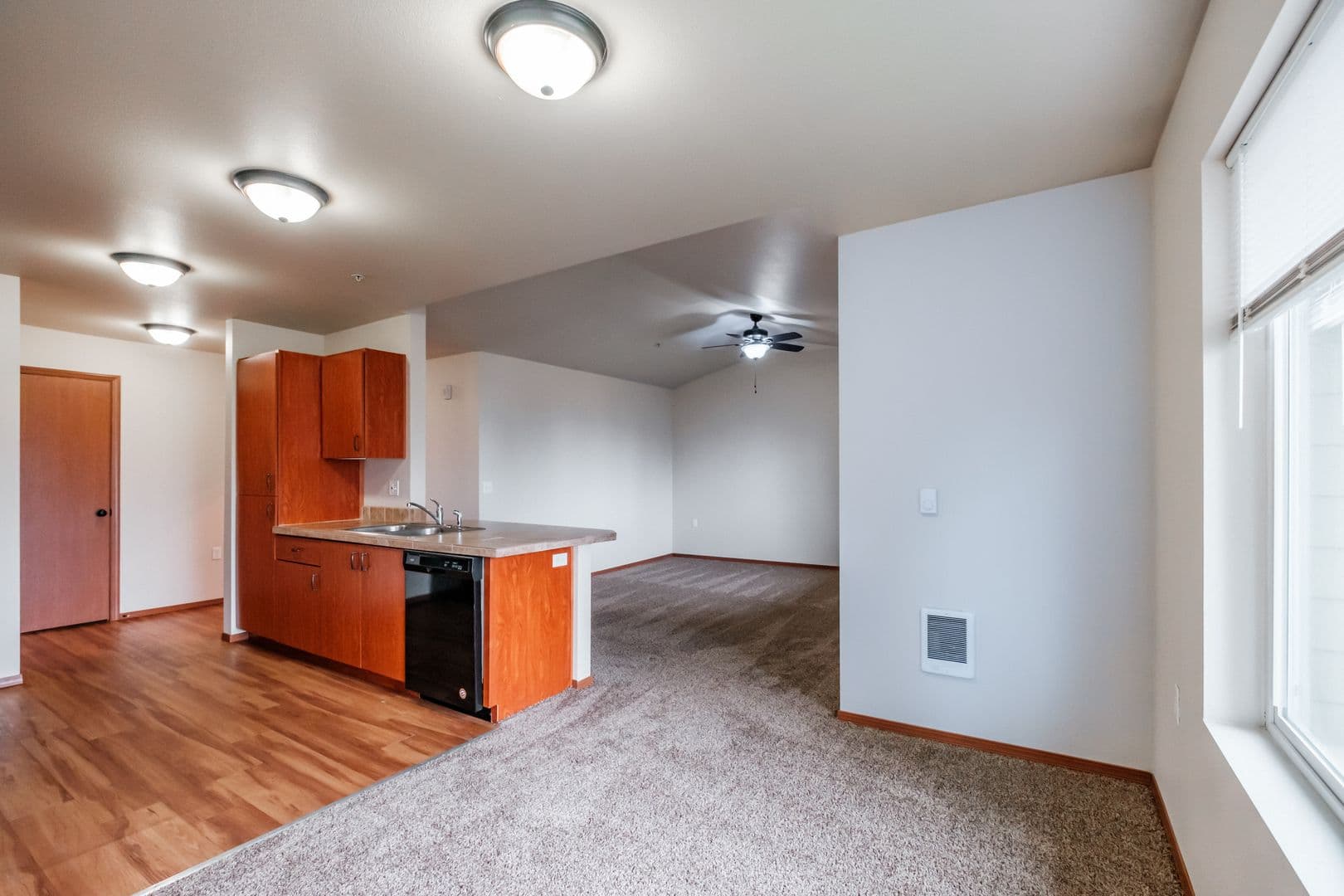 APA Aspen Place Apartments 6 of 34