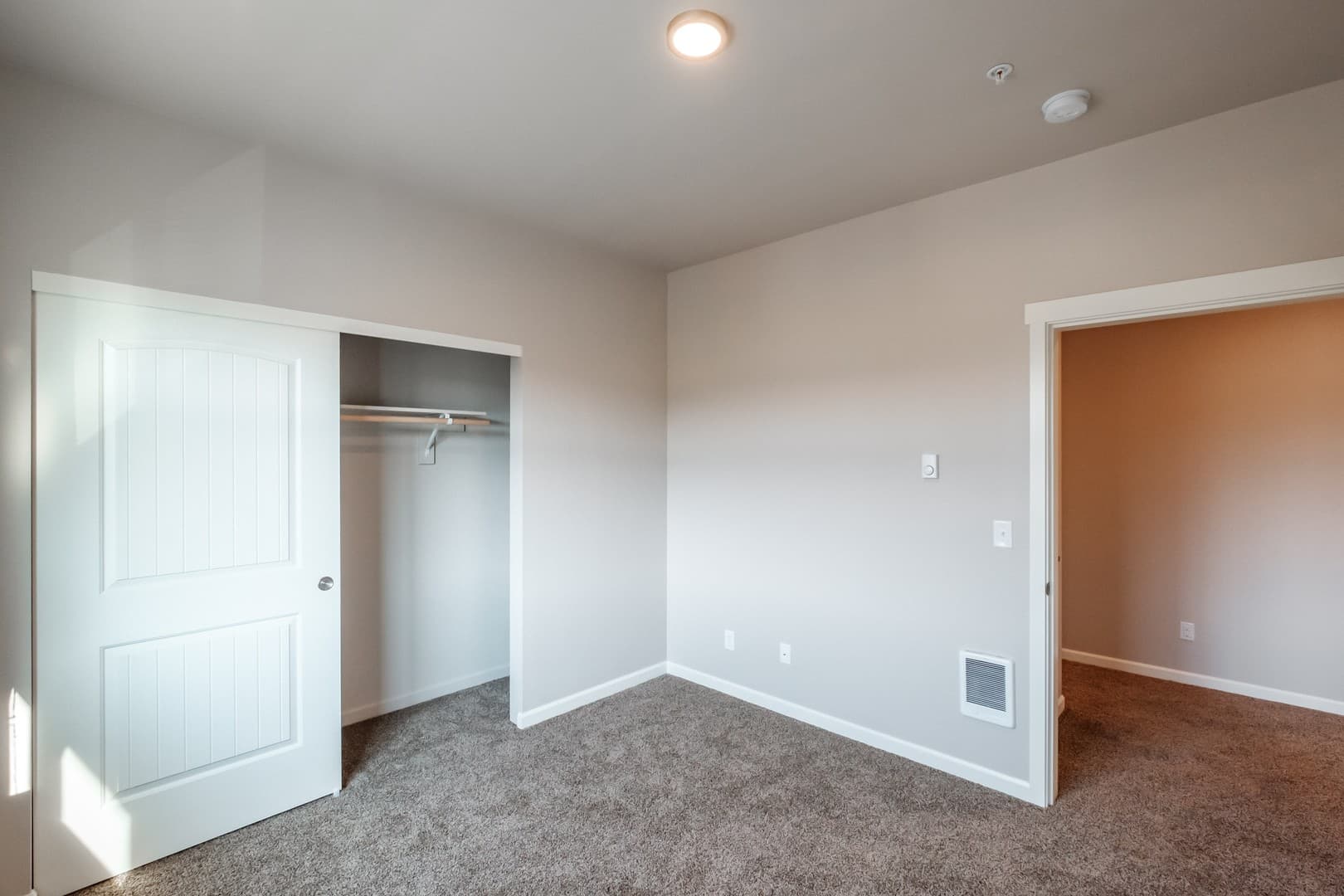 HHA- Hickory Hollow Apartments 12 of 18