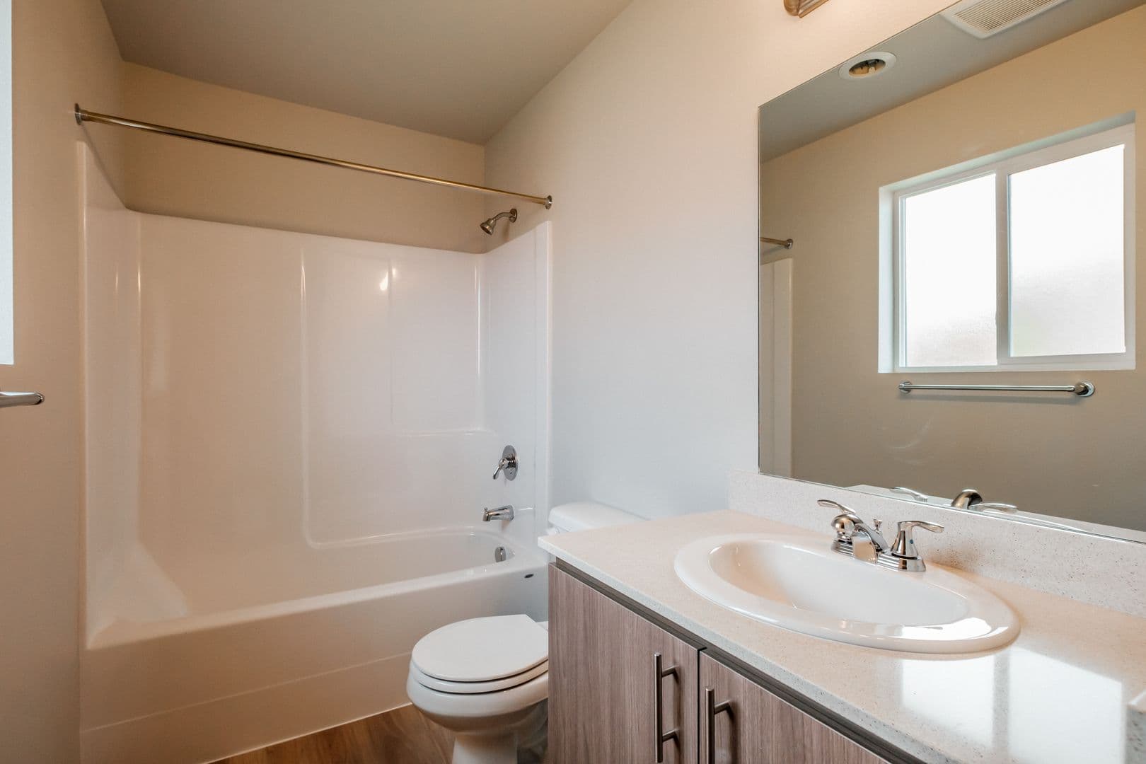 4 Corners Apartments -4CA 16 of 22