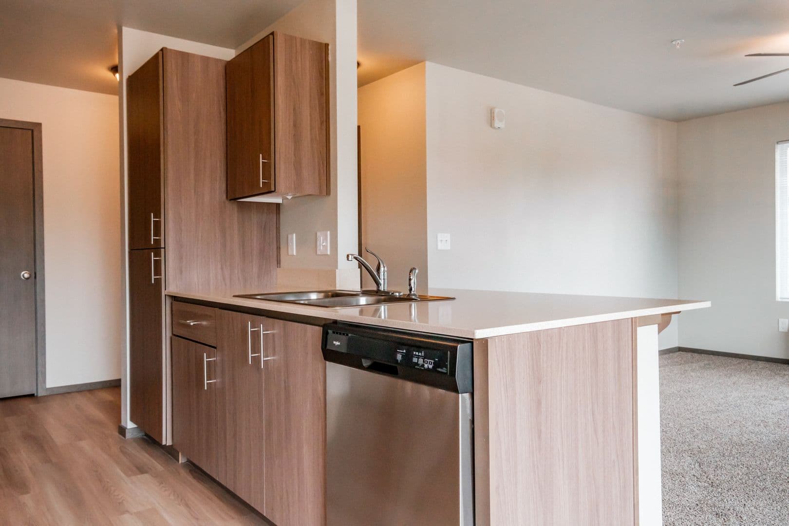 4 Corners Apartments -4CA 10 of 22