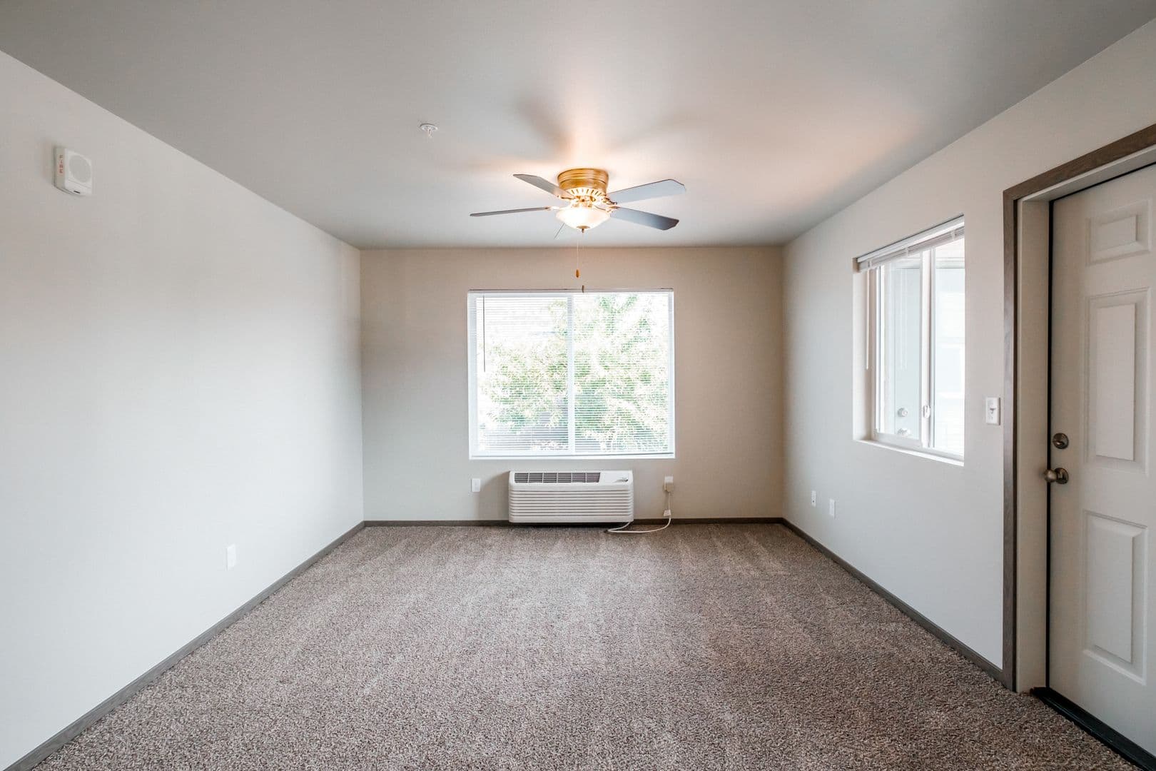 4 Corners Apartments -4CA 11 of 22