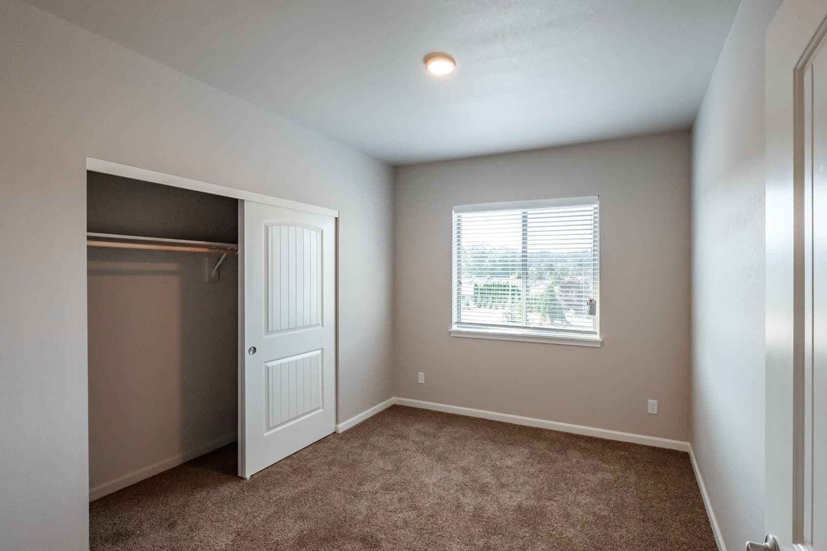 HHA- Hickory Hollow Apartments 14 of 18