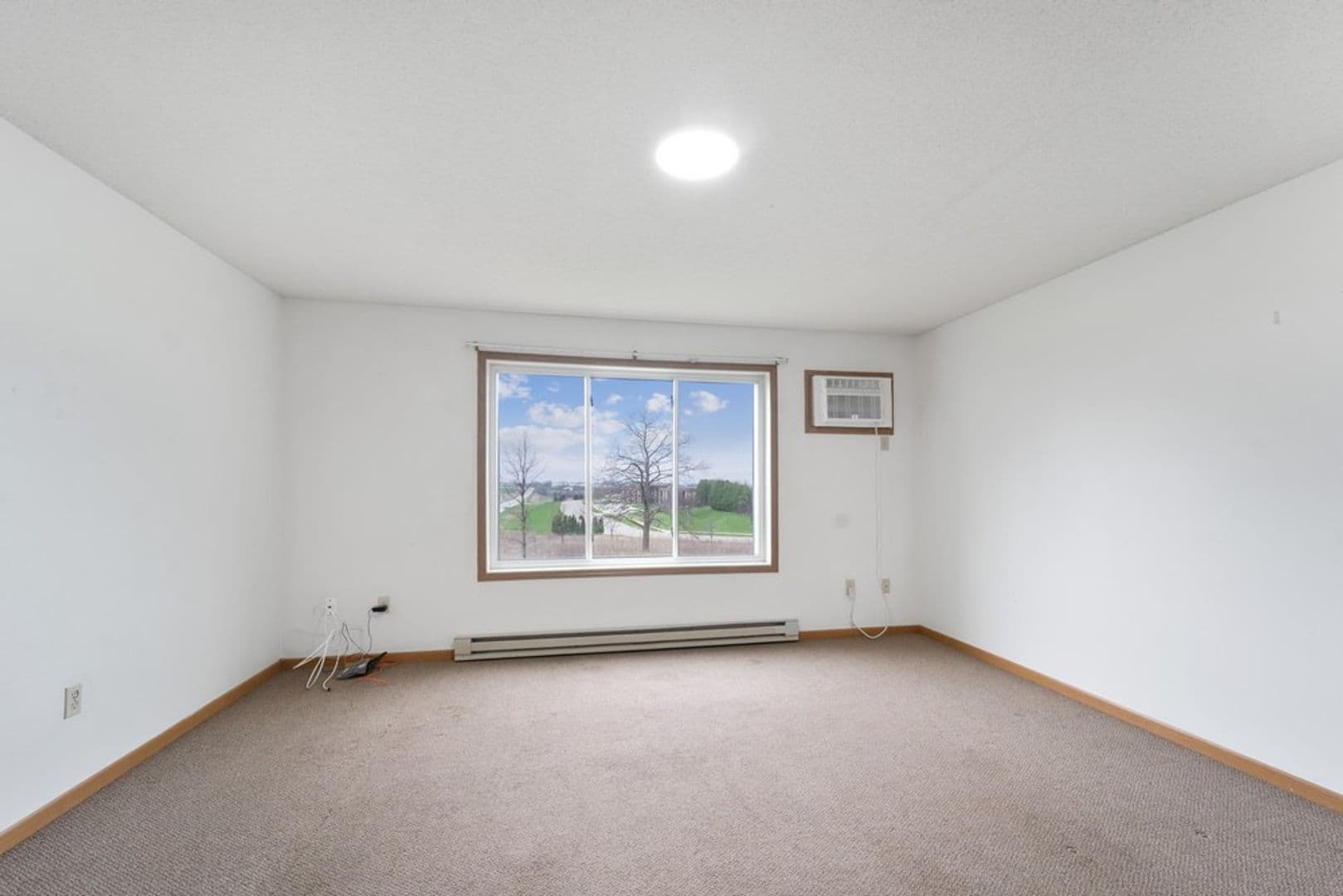 Wild Grove Apartments-College View 6 of 14