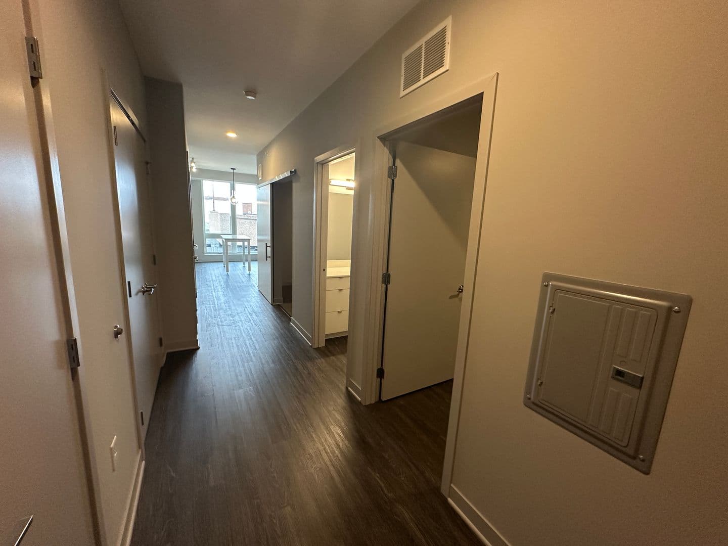 Luna Apartments 50 of 64