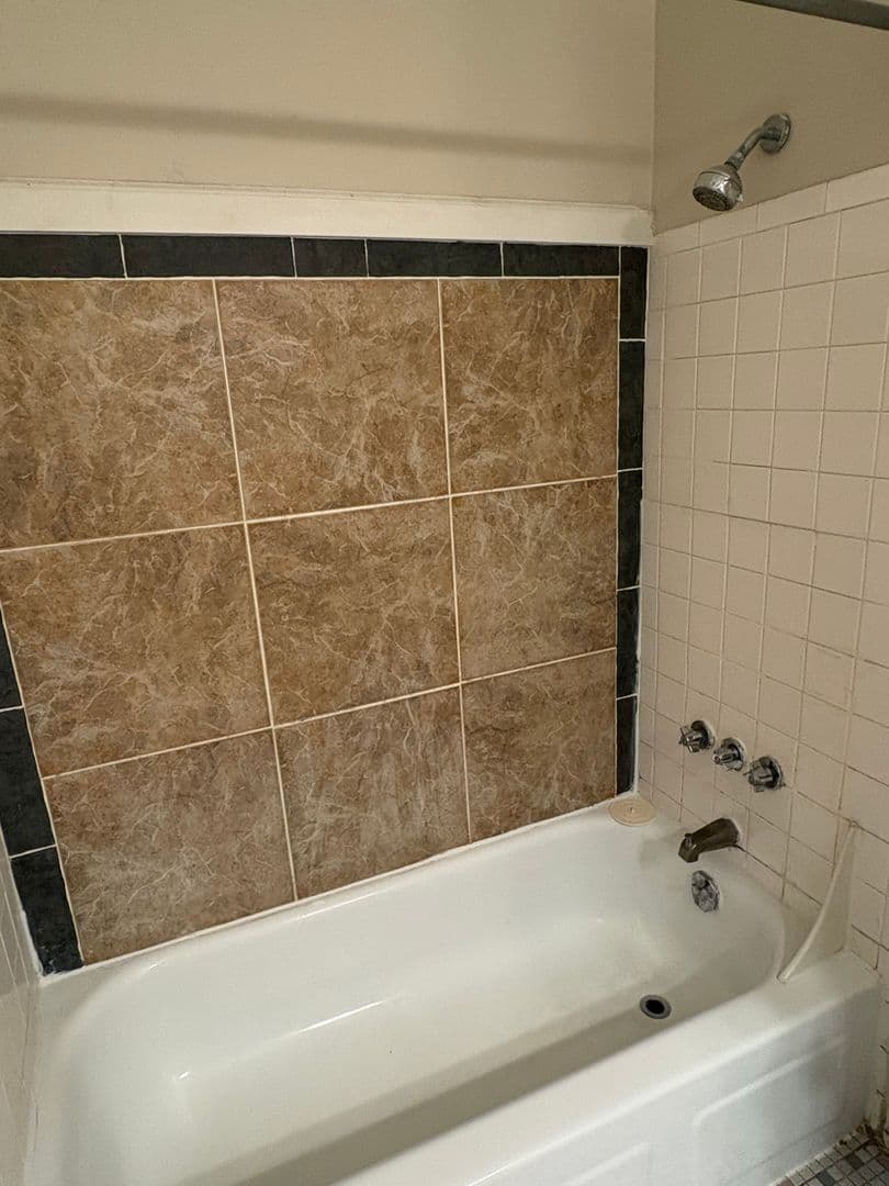2801 Girard Avenue South 6 of 6