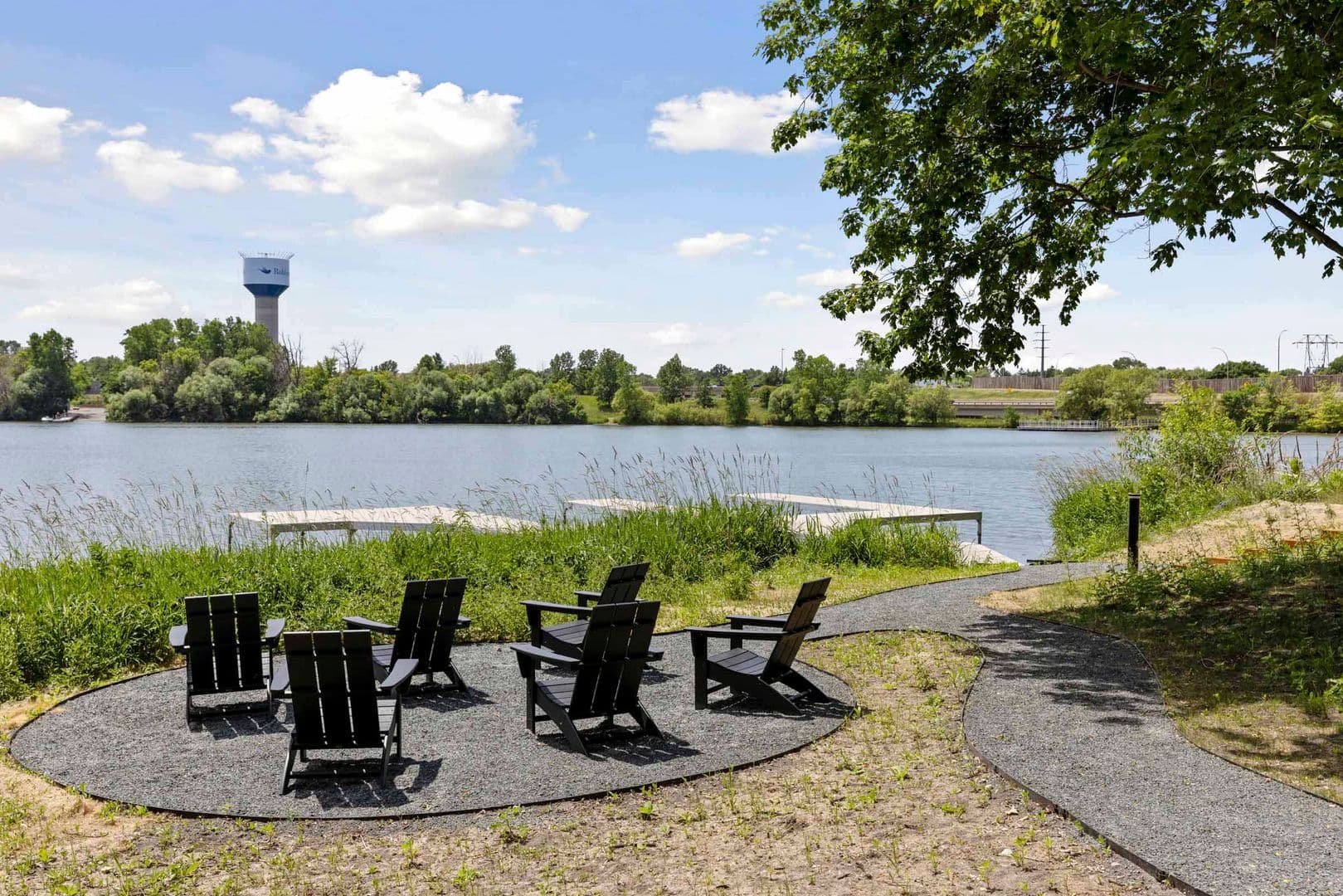 The Reeve Lakeside 4 of 9