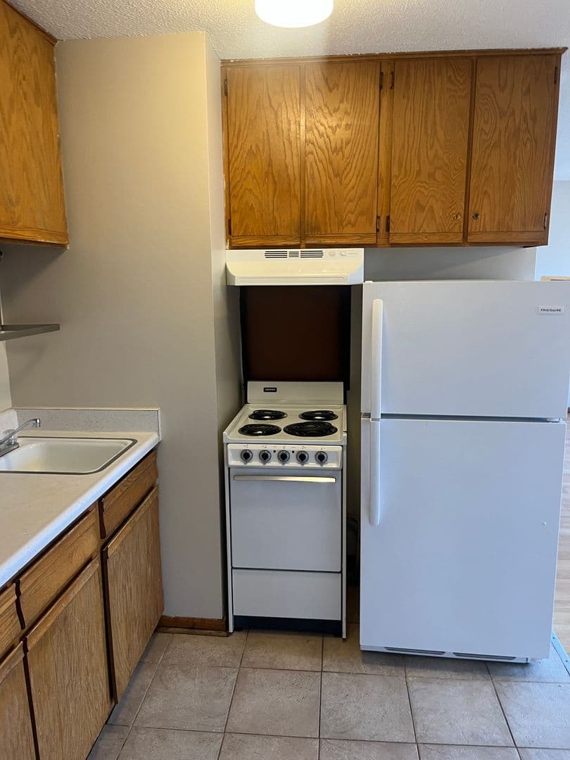 2801 Girard Avenue South 4 of 7