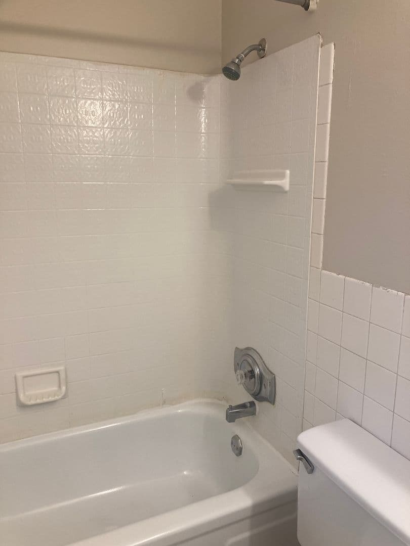 1314 West 28th Street 12 of 12