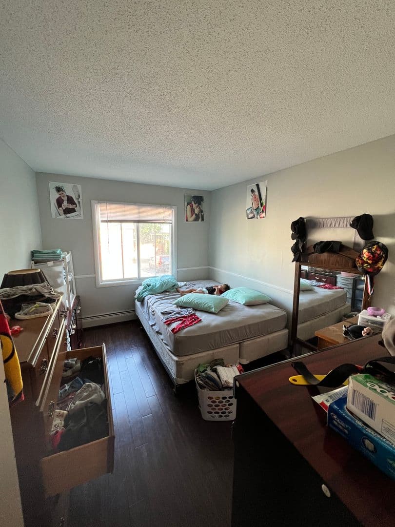 2801 Girard Avenue South 4 of 6
