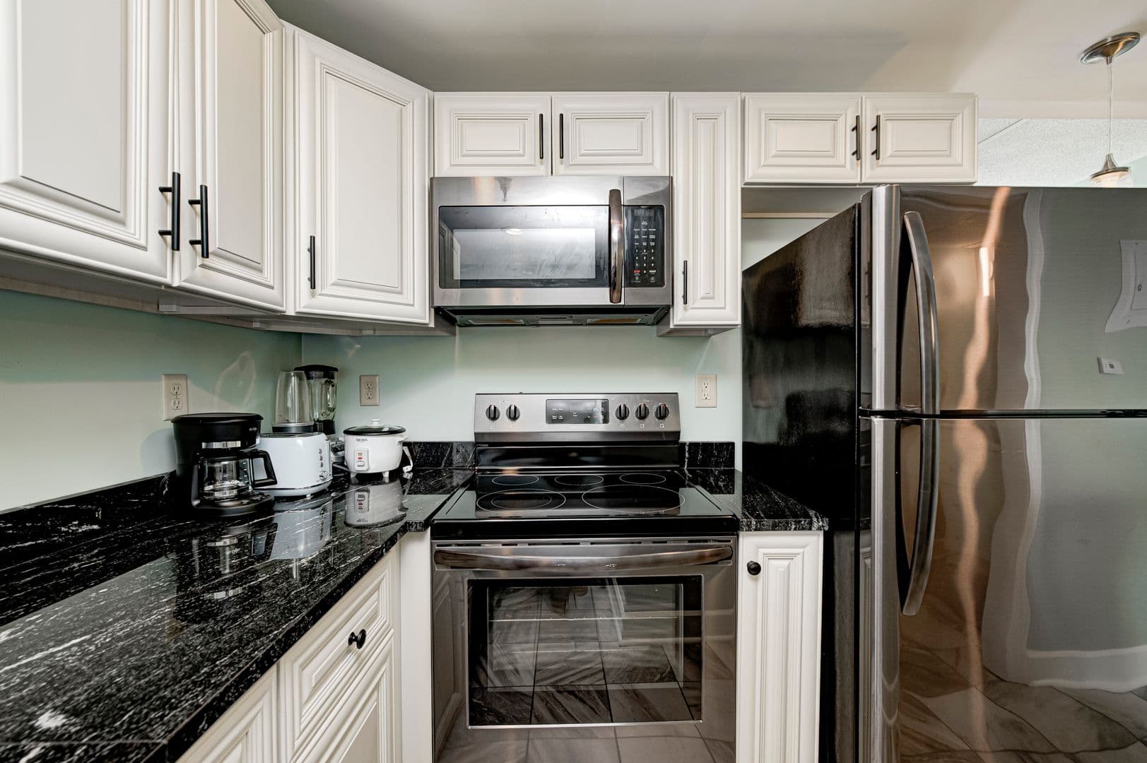 230 East 9th St #401 18 of 19