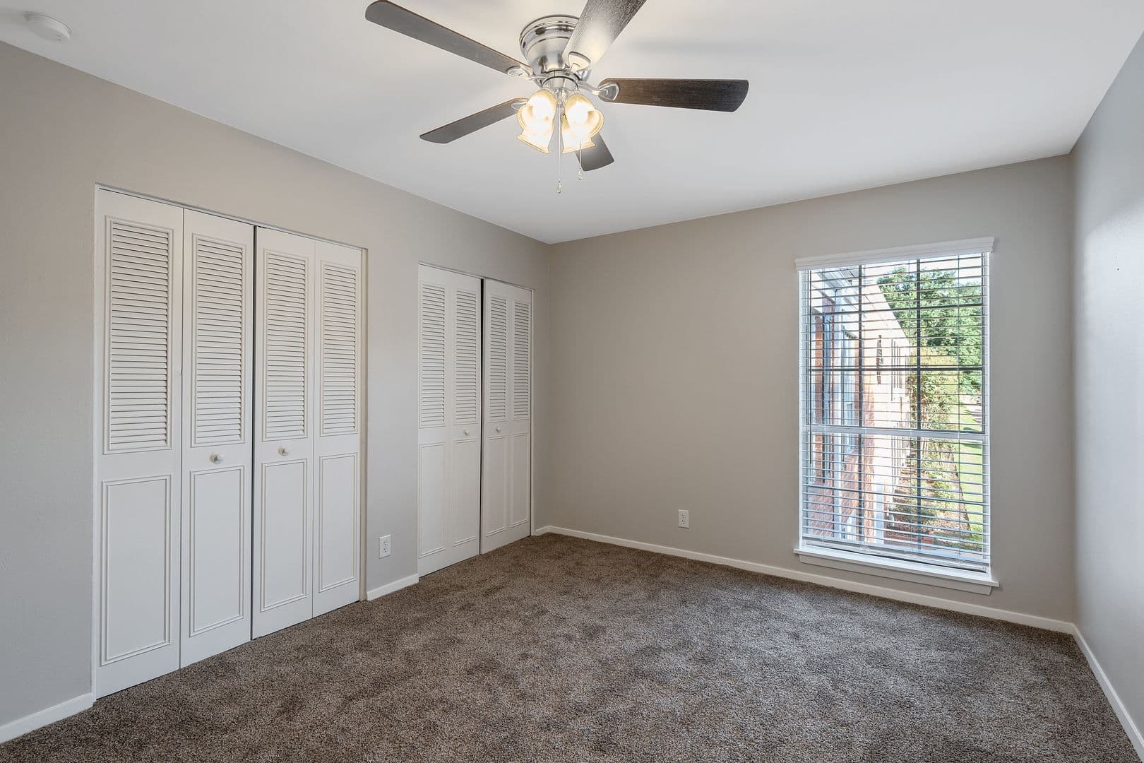 Drake Barclay Apartment 10 of 21