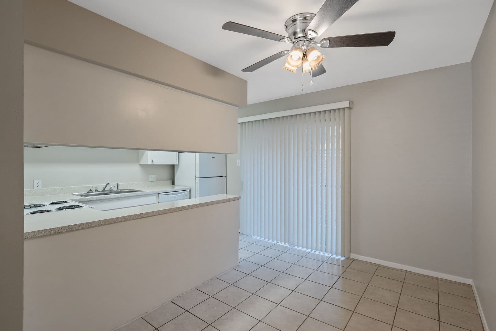 Drake Barclay Apartment 4 of 21