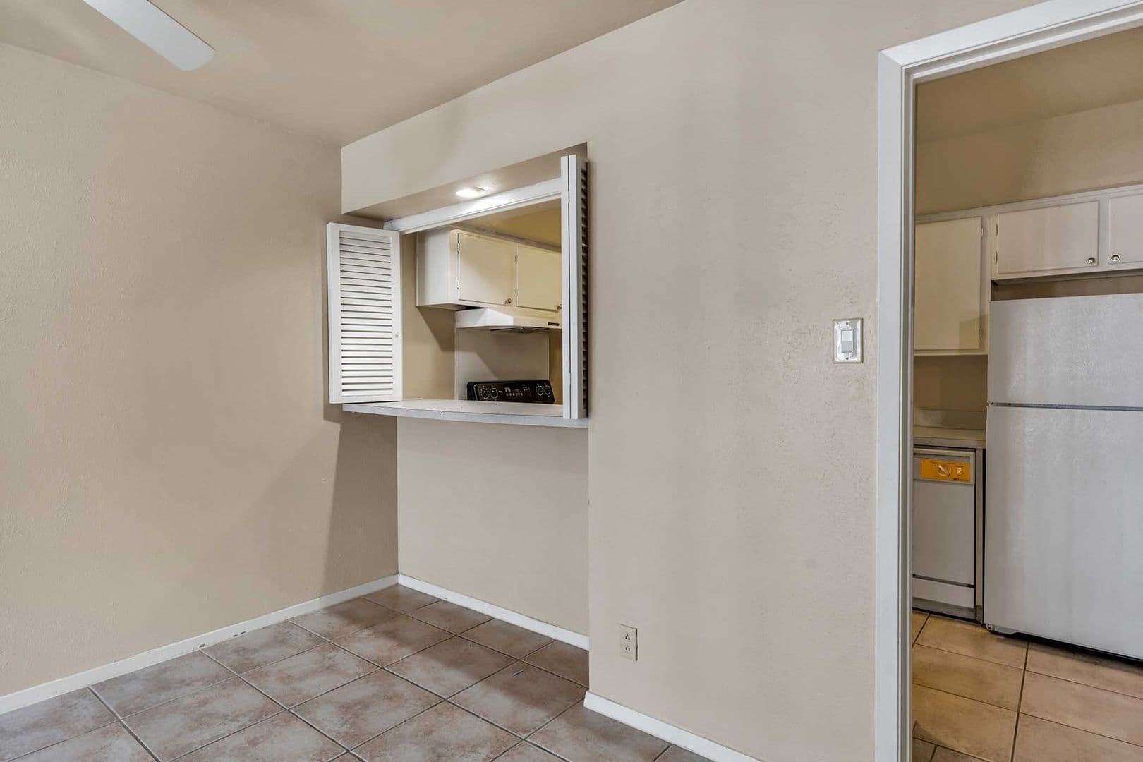 Drake Barclay Apartment 3 of 16