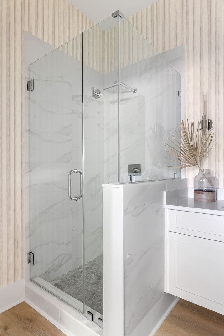 Villa Noir- 706 York Street, Unit B 50 of 69