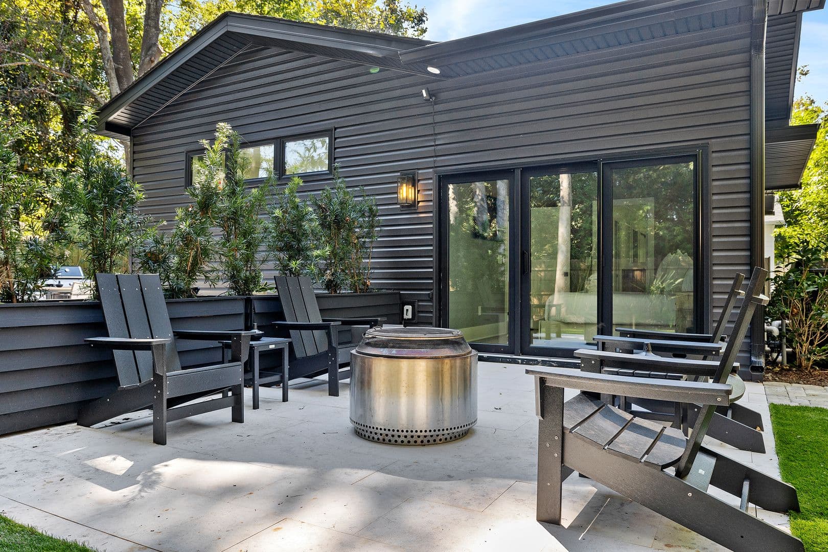 Villa Noir- 706 York Street, Unit B 60 of 69