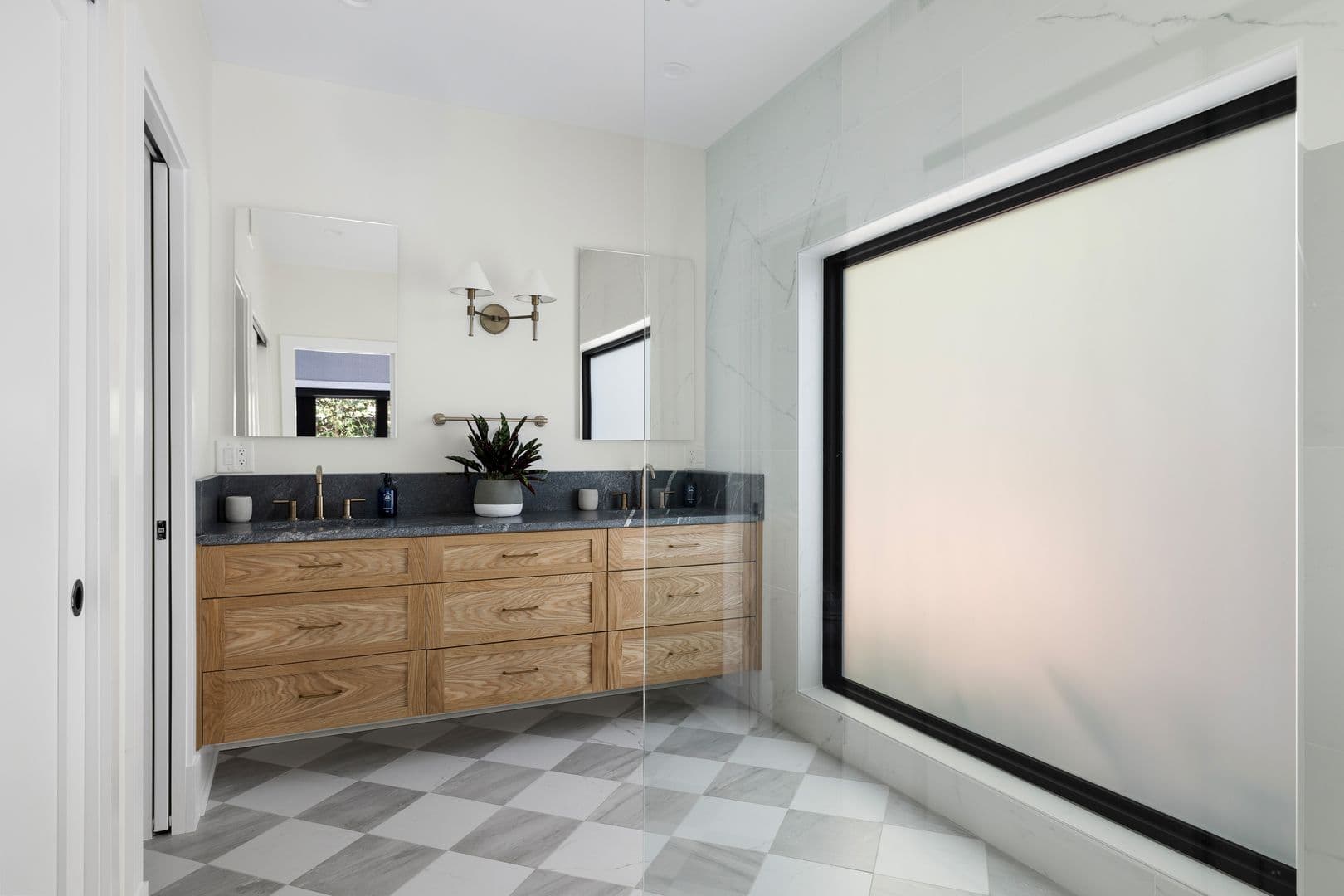 Villa Noir- 706 York Street, Unit B 32 of 69
