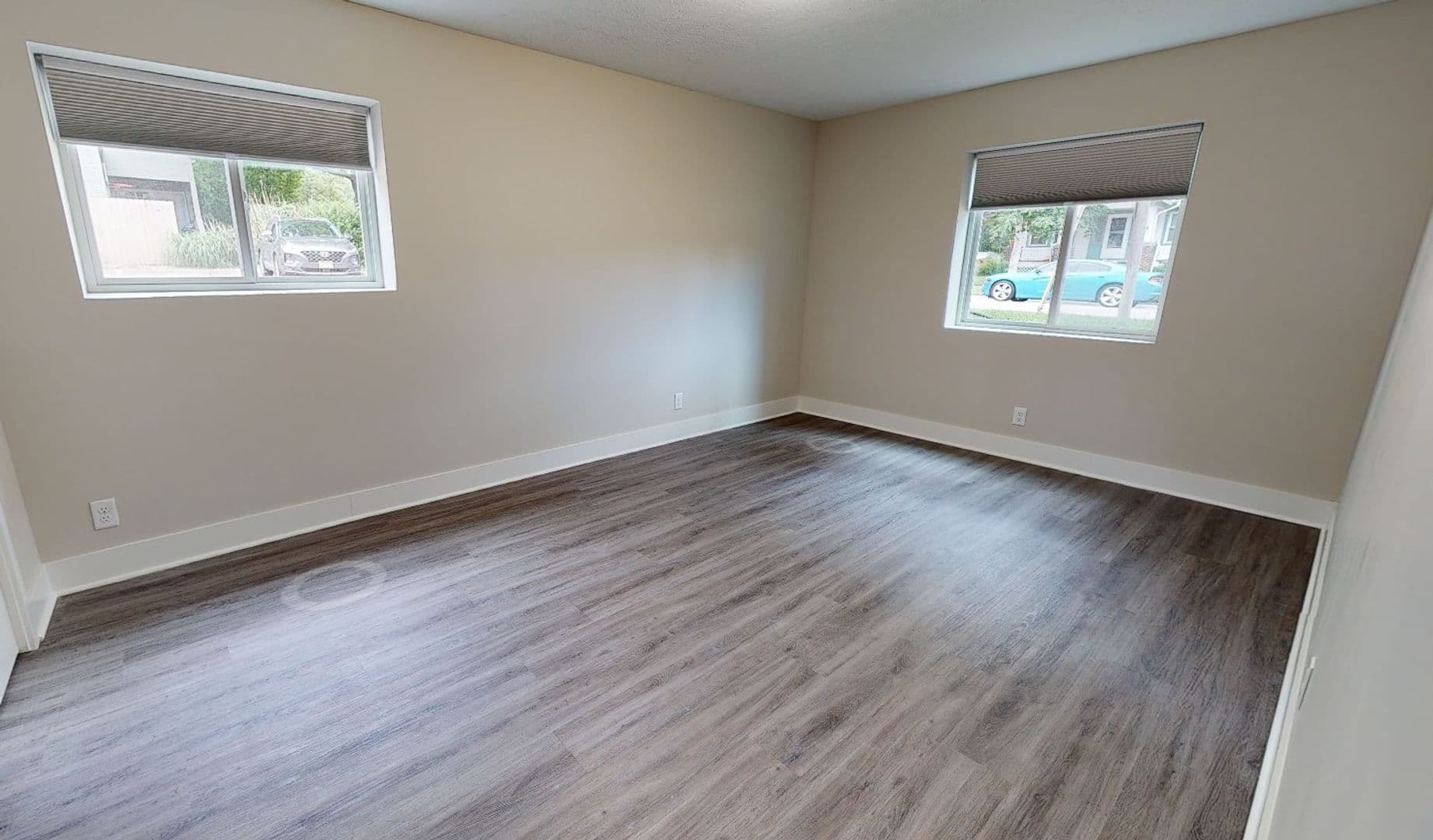 DreamVesting Loop, LLC (4001 Holdrege Street) 5 of 9