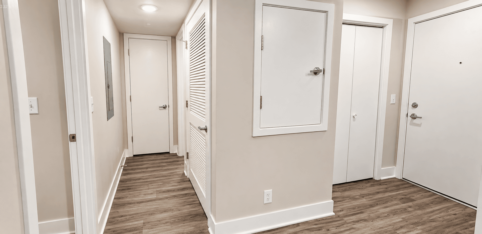 DreamVesting Loop, LLC (4001 Holdrege Street) 5 of 8