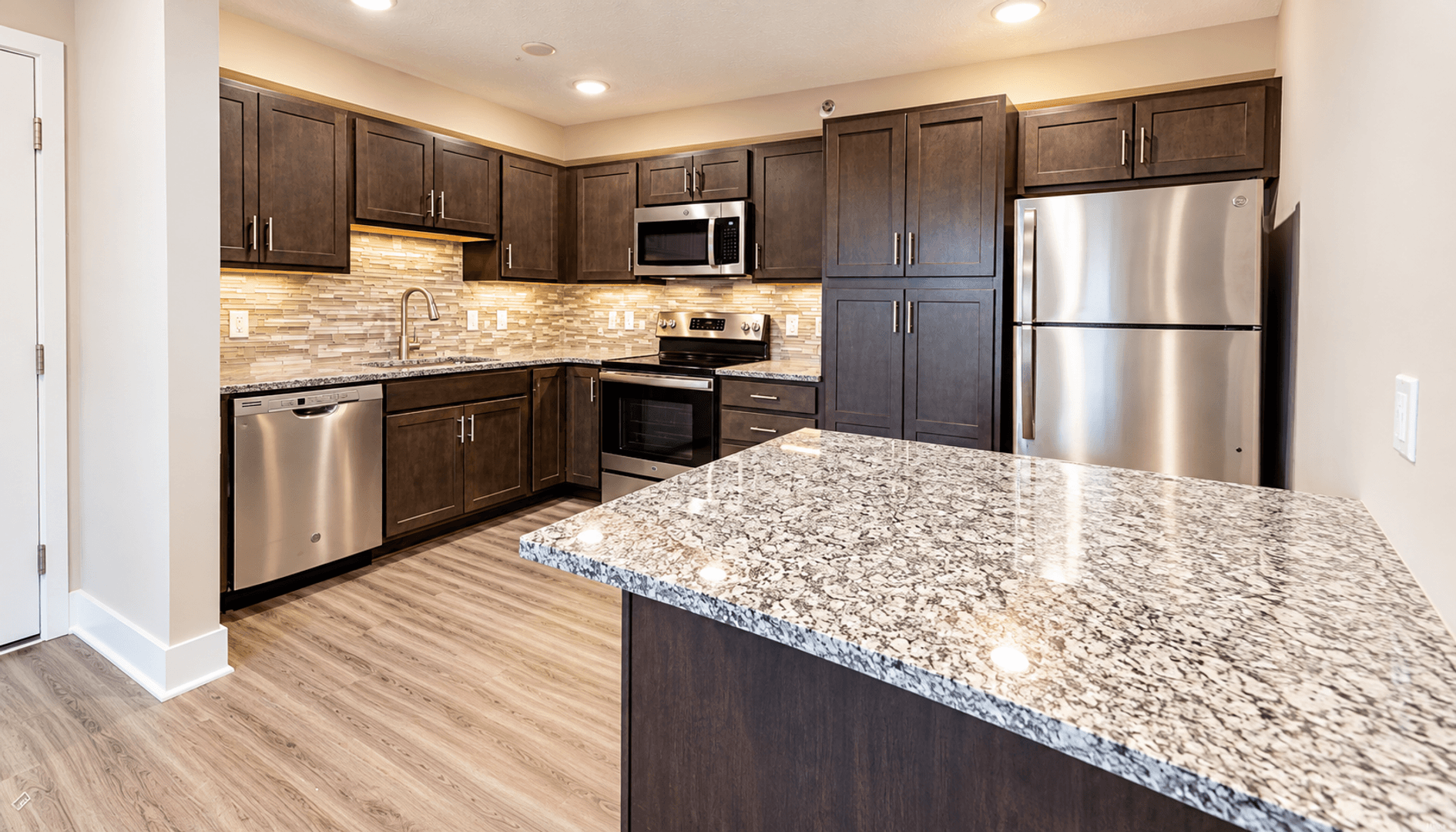 DreamVesting Loop, LLC (4001 Holdrege Street) 11 of 11