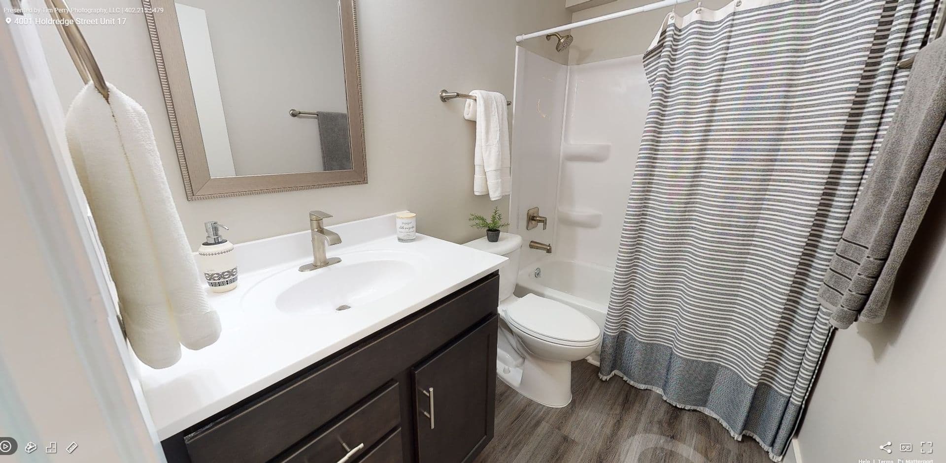DreamVesting Loop, LLC (4001 Holdrege Street) 8 of 9