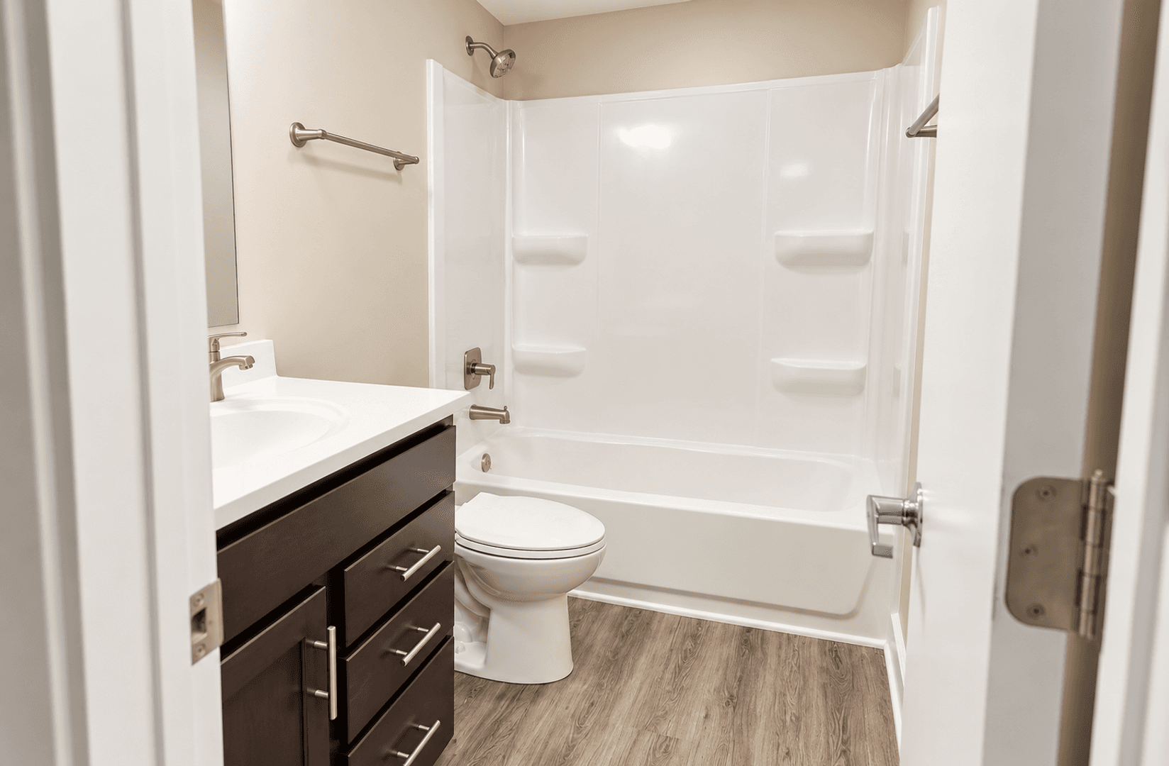 DreamVesting Loop, LLC (4001 Holdrege Street) 8 of 8