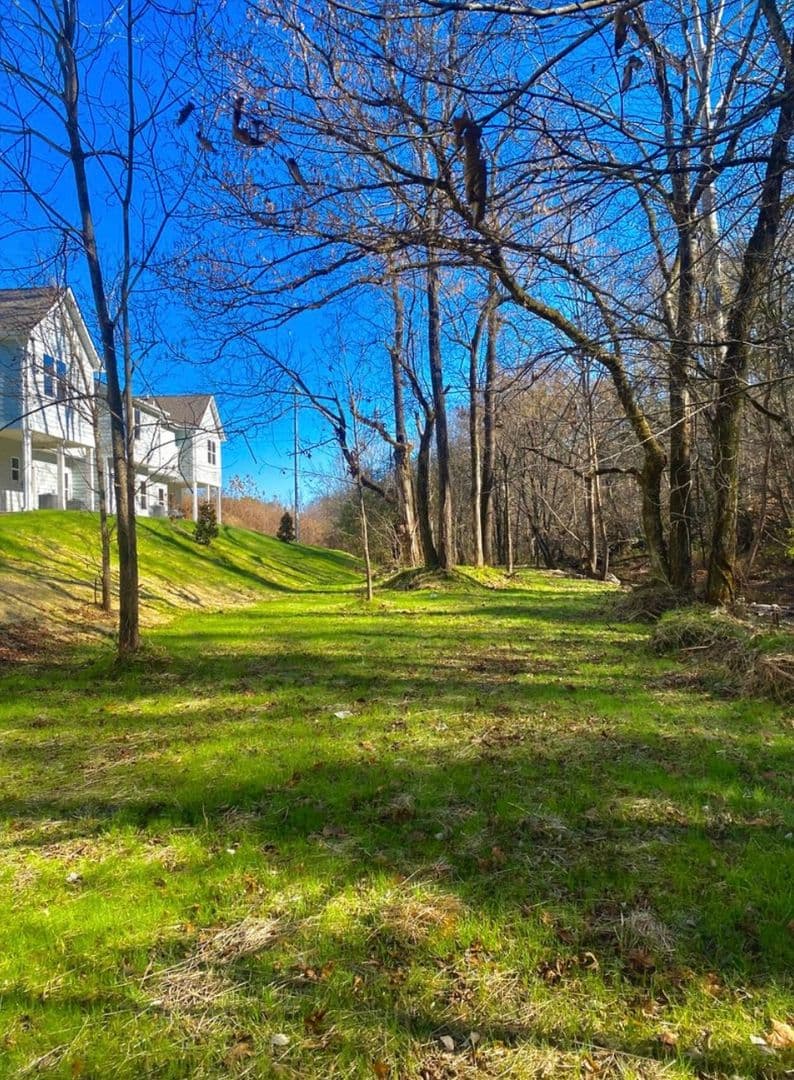 Refreshed 2 Bed/2 Bath Townhomes With Flex Room in Columbia, TN! 28 of 28
