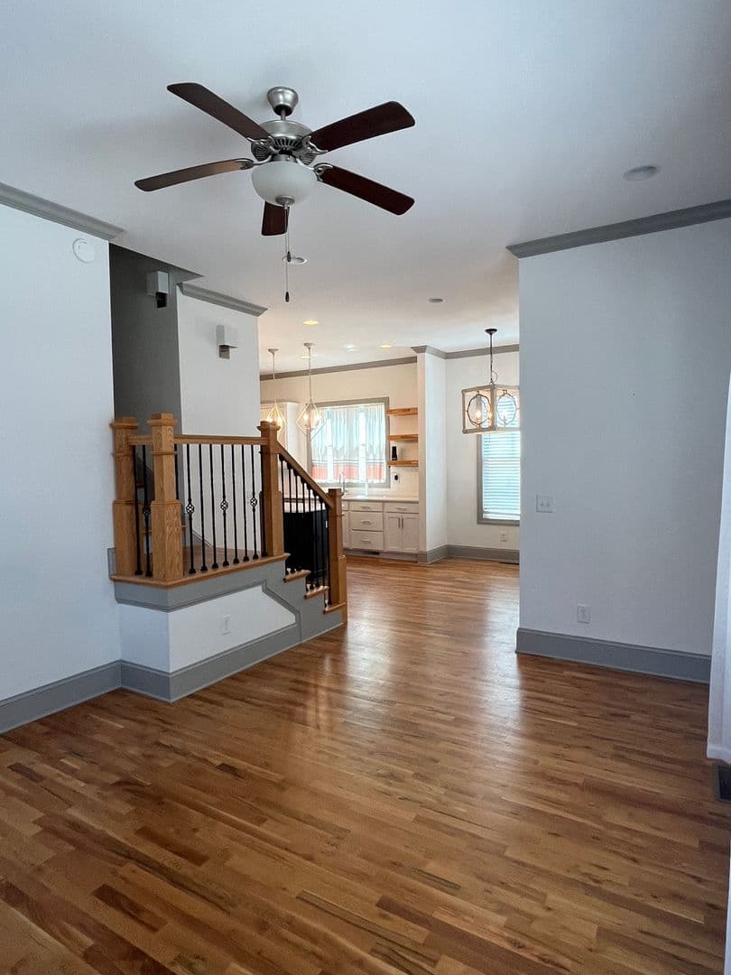 2234B Cruzen Street 11 of 34