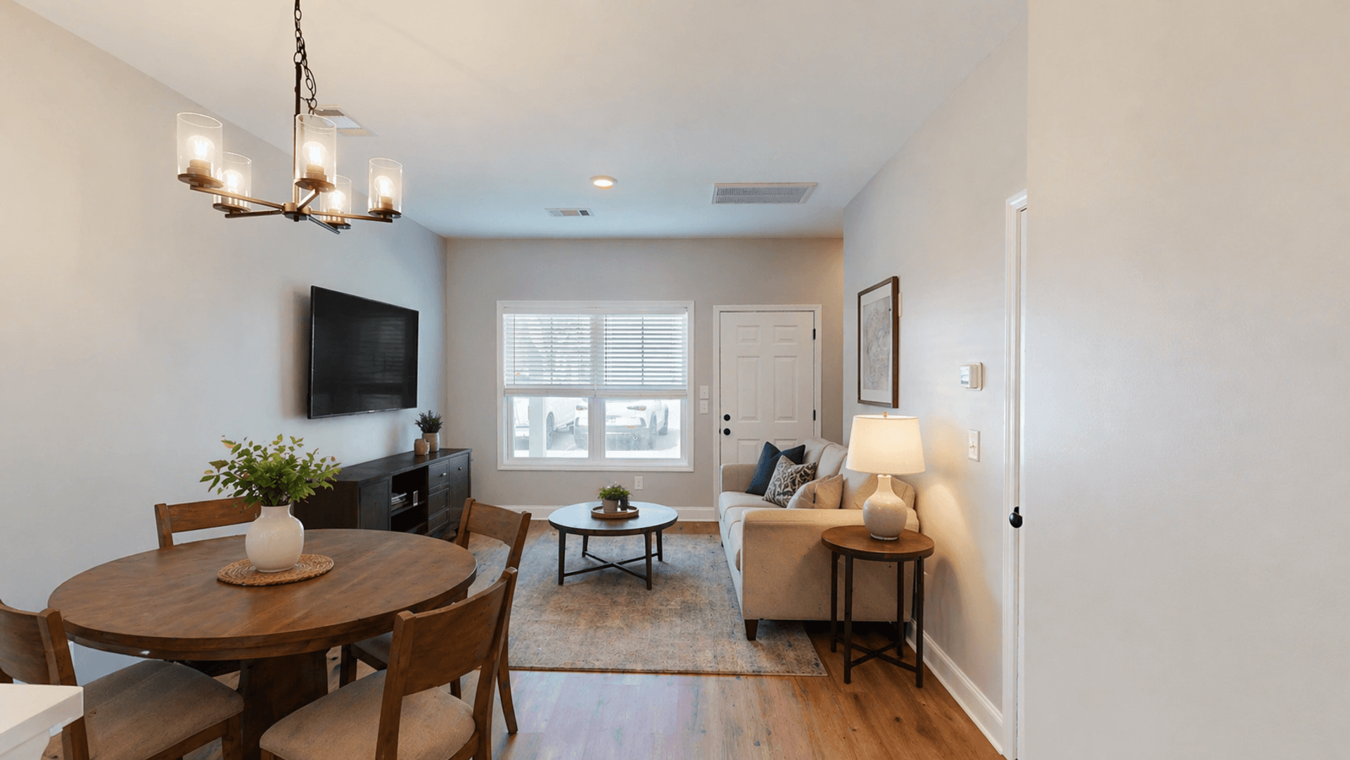 Refreshed 2 Bed/2 Bath Townhomes With Flex Room in Columbia, TN! 2 of 28