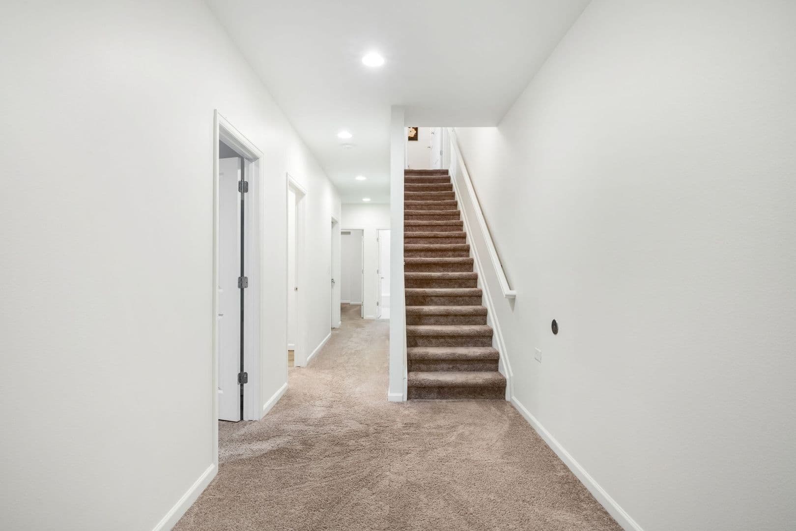Spacious 5-Bedroom Duplex in Denver Near Sloan’s Lake 24 of 30