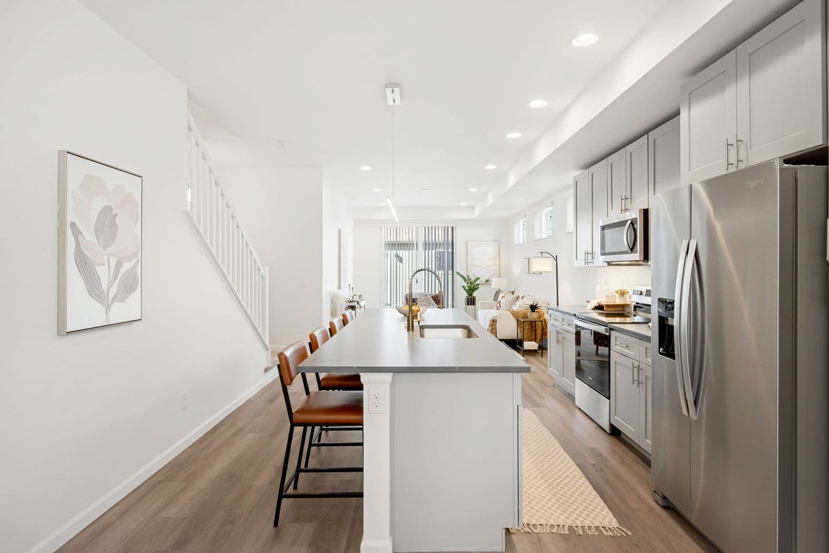Spacious 5-Bedroom Duplex in Denver Near Sloan’s Lake 5 of 8