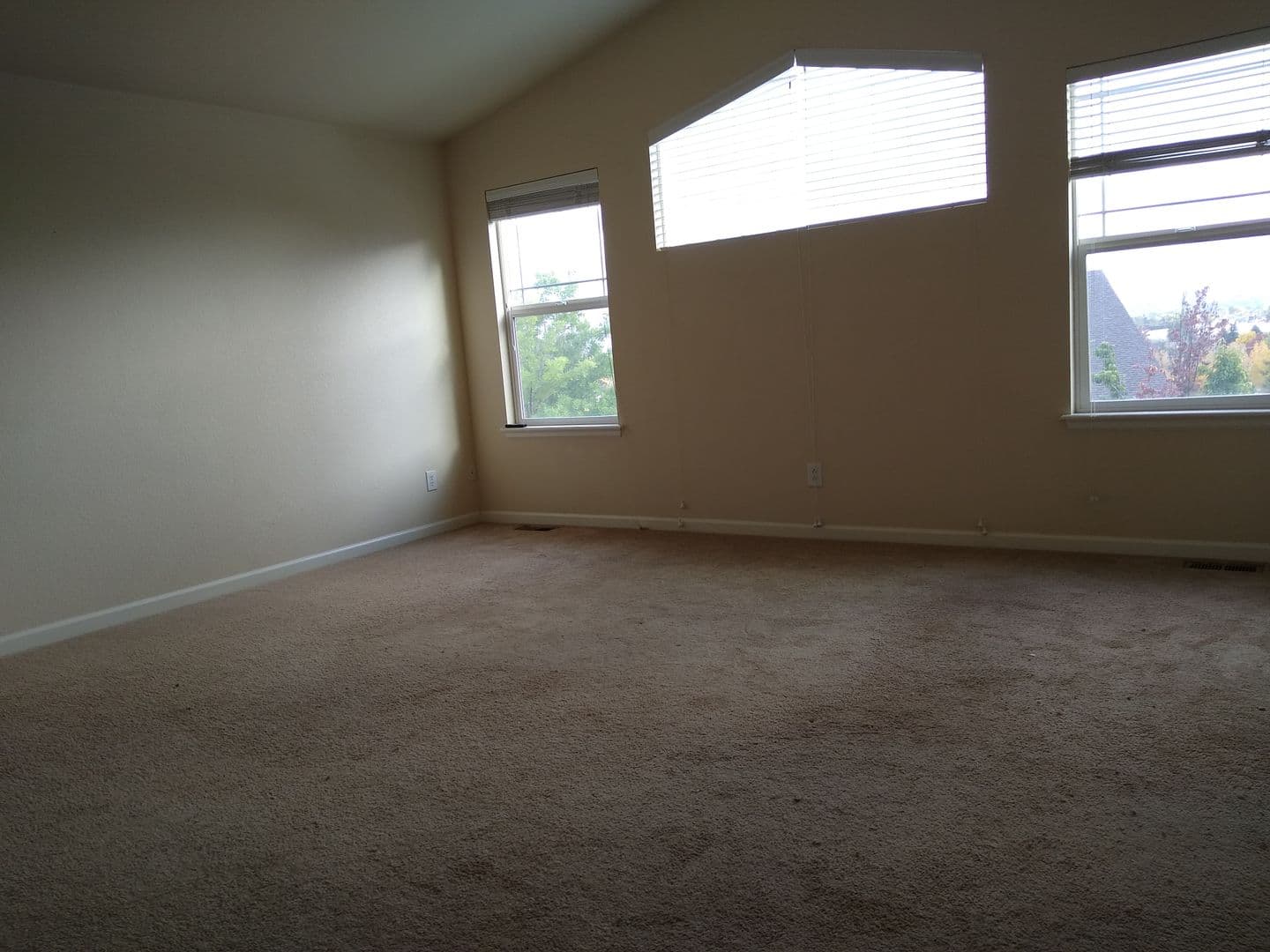 5863 Noble Court 105 of 124