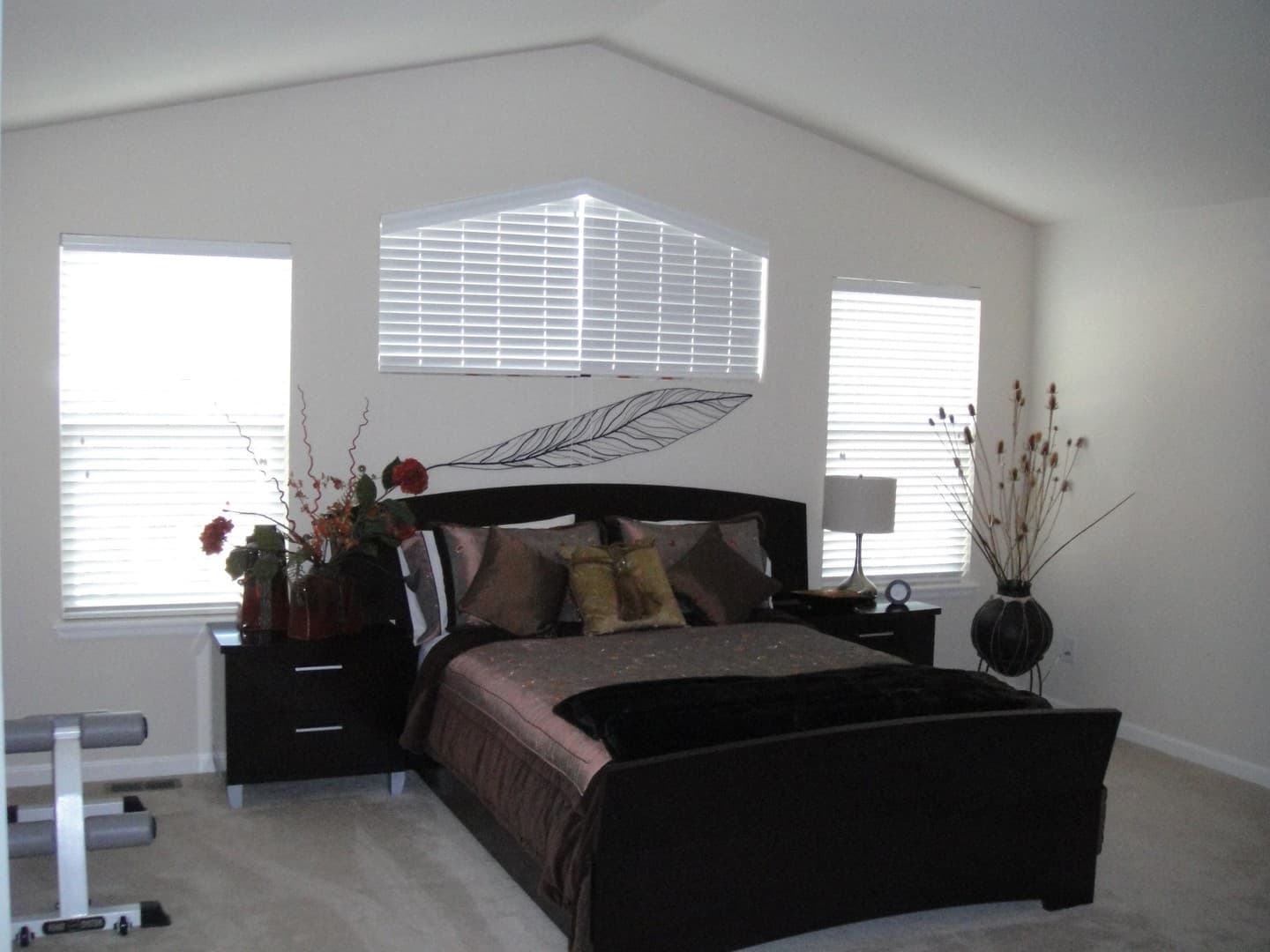 5863 Noble Court 23 of 124