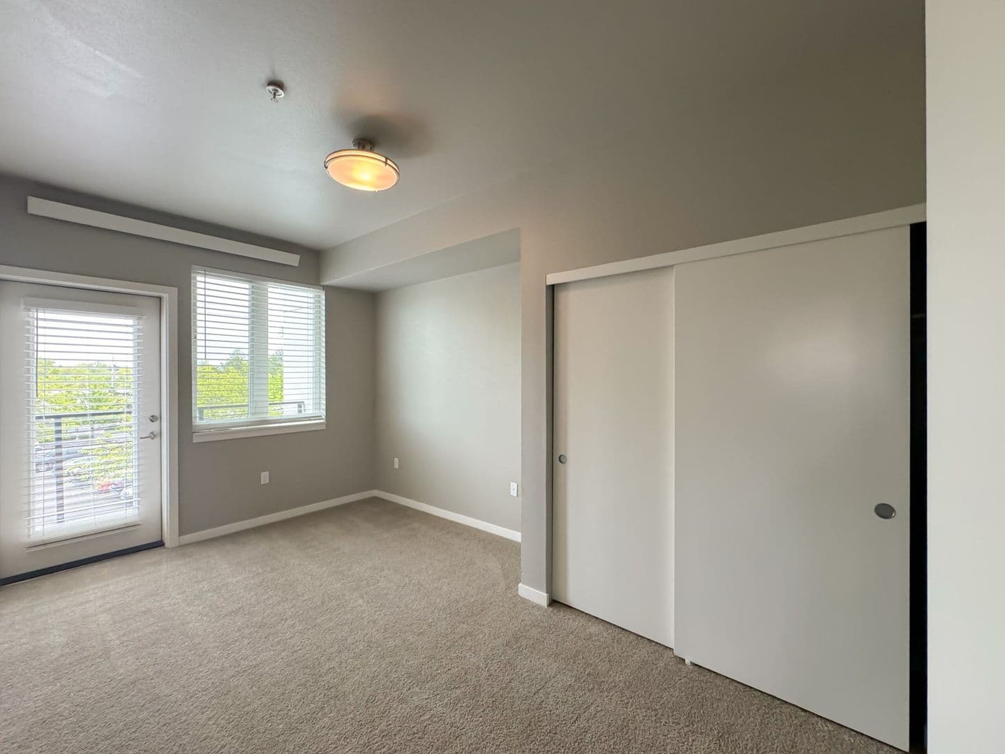 LaScala Apartments 5 of 6