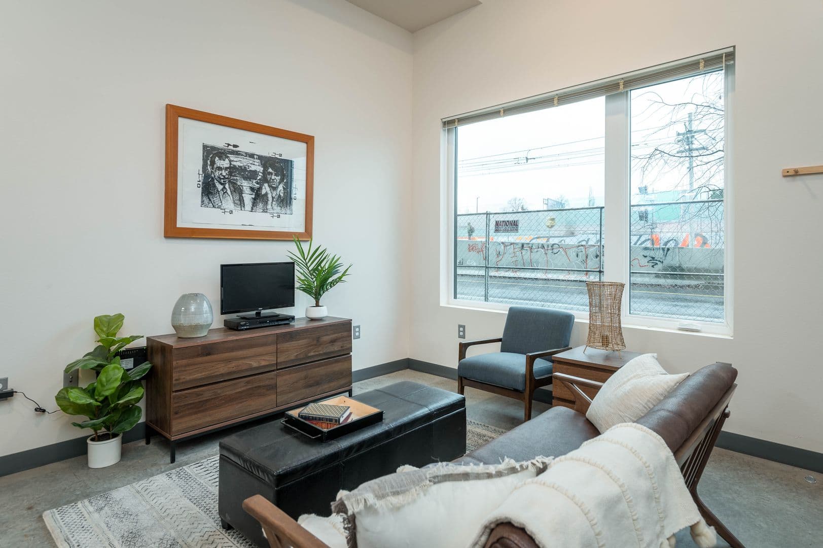 Dean River Apartments 12 of 20
