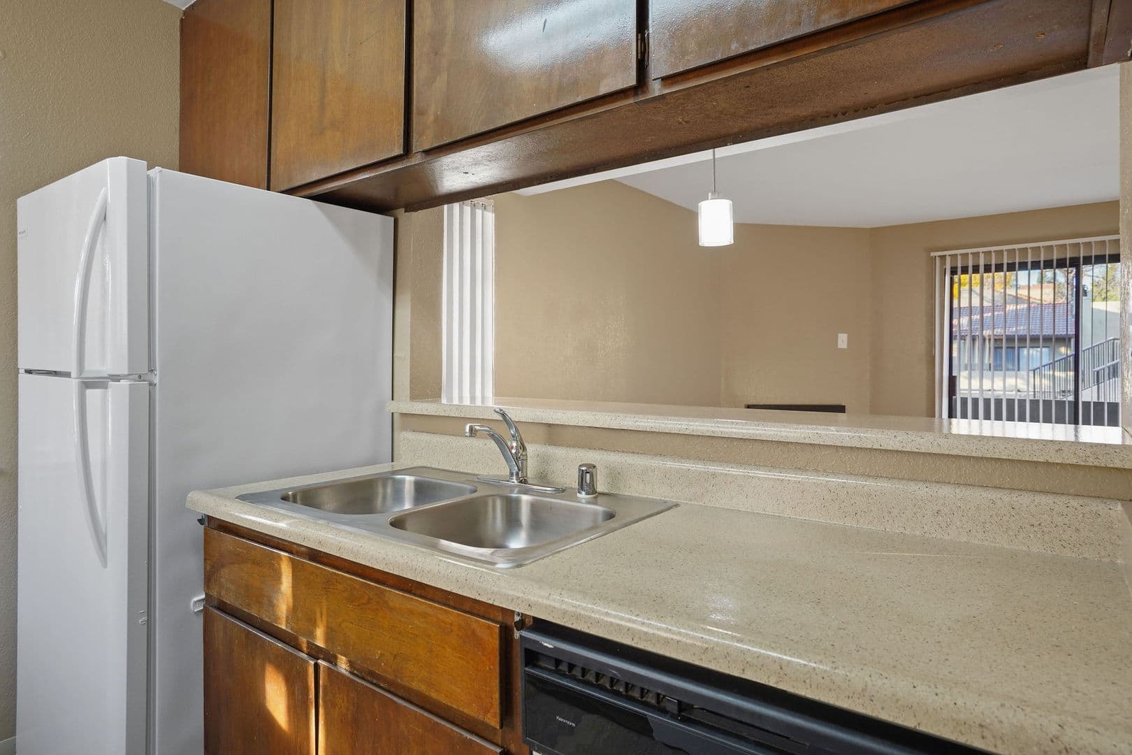 Venetian Park Apartments 6 of 16