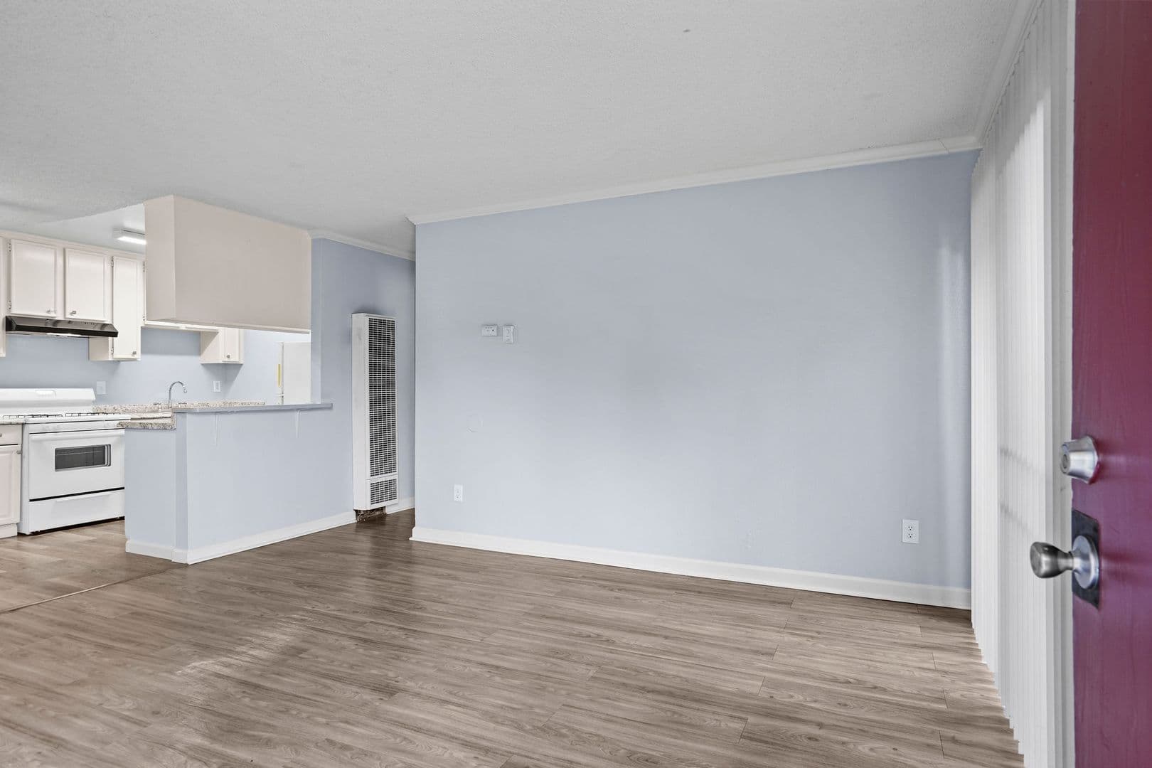 Century Plaza Apartments 2 of 8