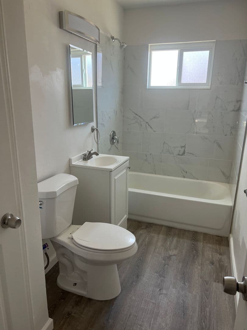Morley Street Apartments 14 of 16