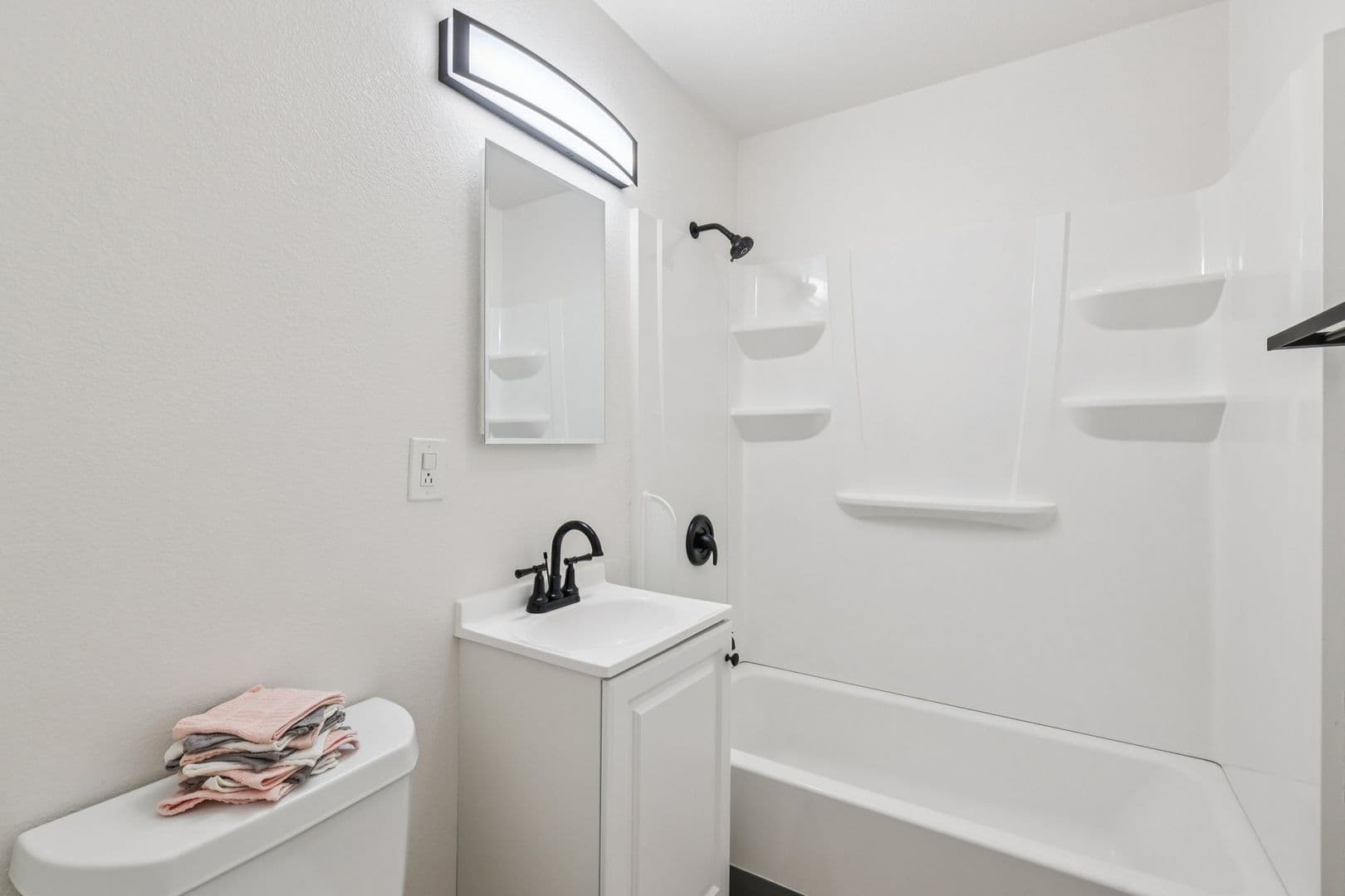 Bella Vista Apartments 16 of 23