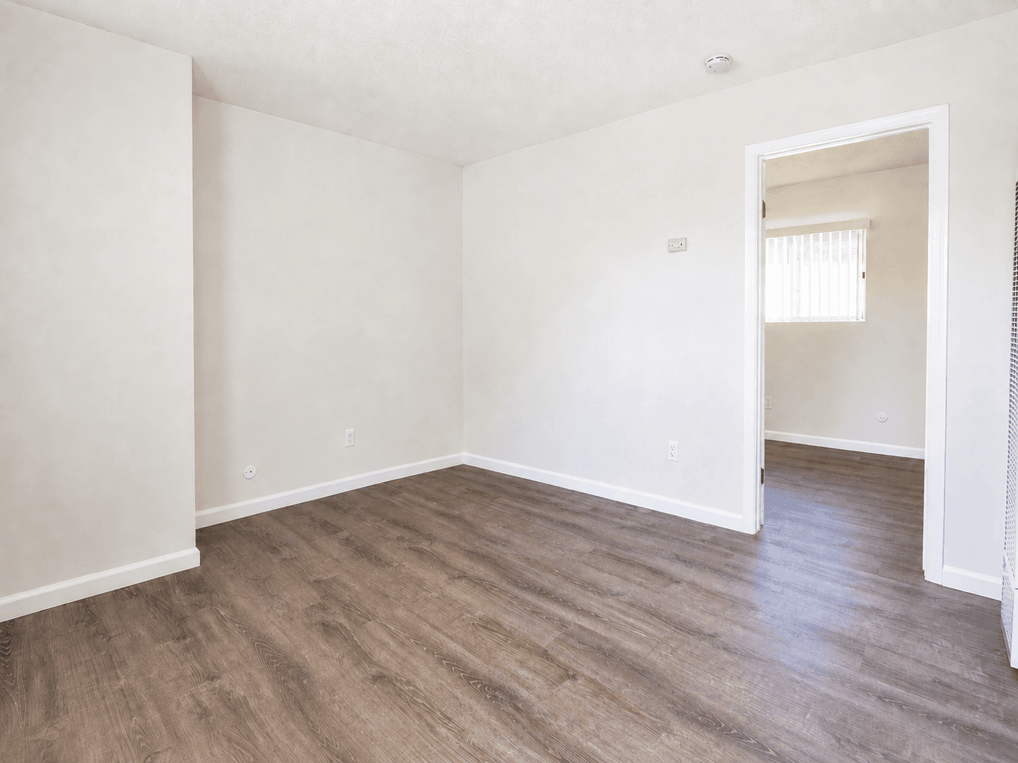 Park Way Apartments 5 of 8