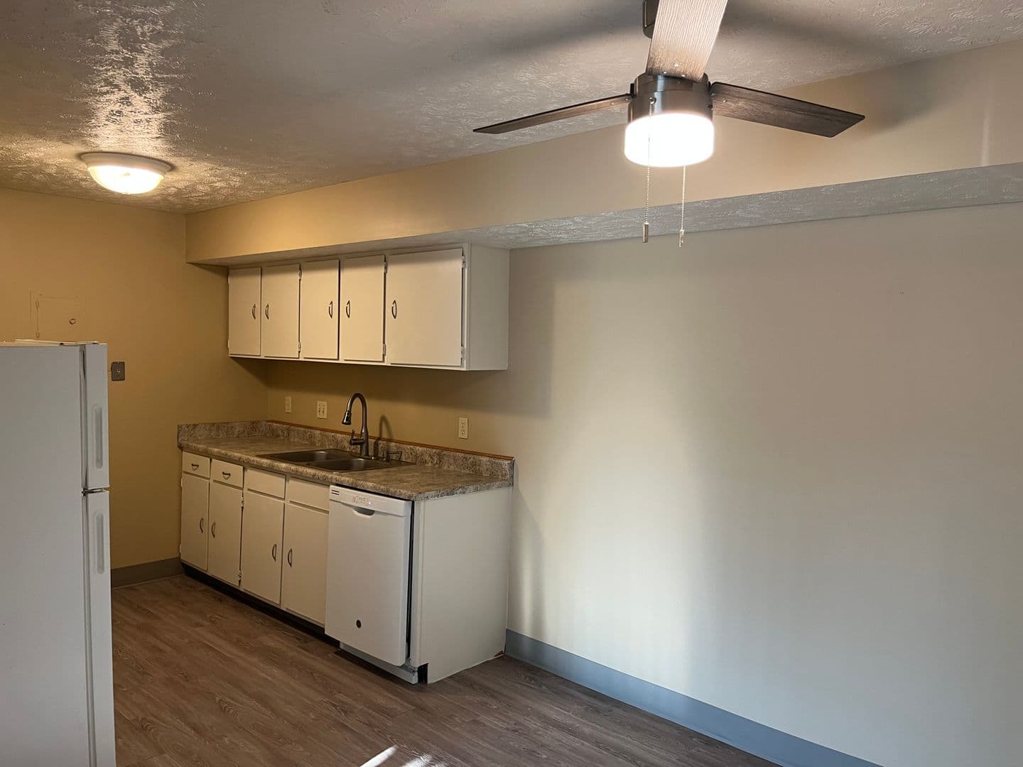 Shadow Ridge Apartments 4 of 14