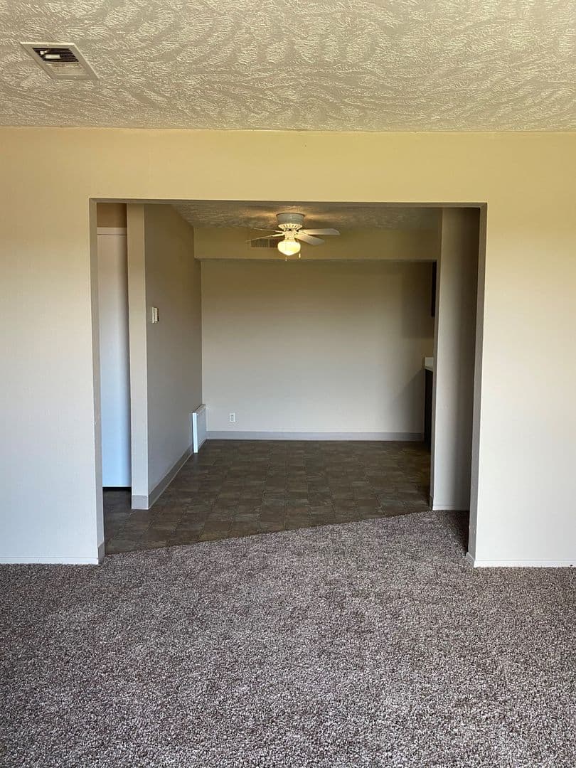 Shadow Ridge Apartments 9 of 20