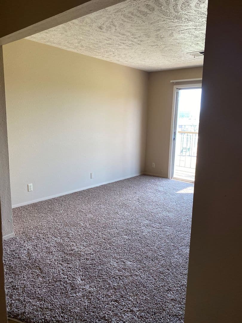 Shadow Ridge Apartments 4 of 20