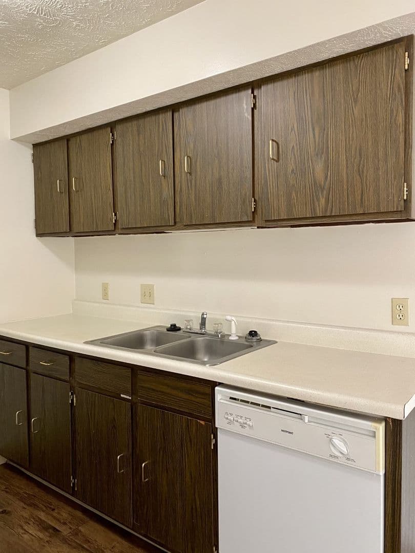 Shadow Ridge Apartments 6 of 23