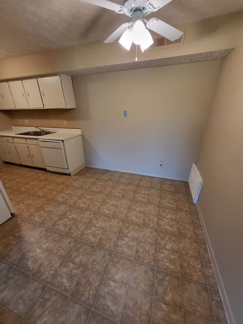 Shadow Ridge Apartments 15 of 77