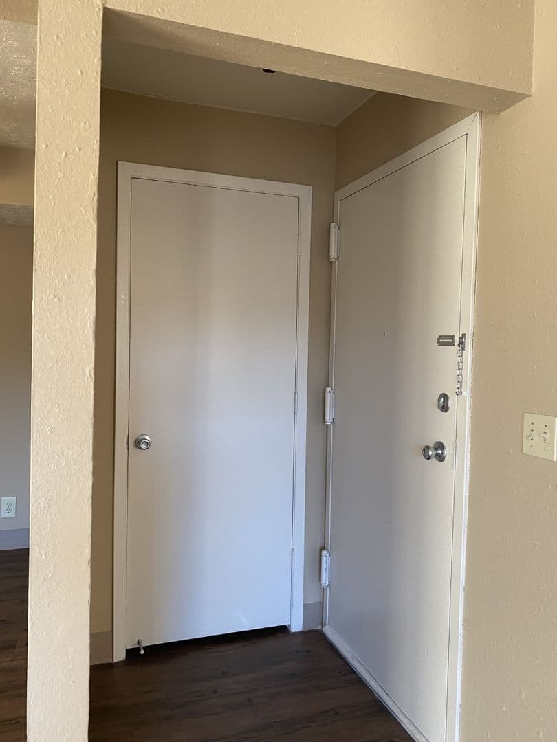 Shadow Ridge Apartments 1 of 32